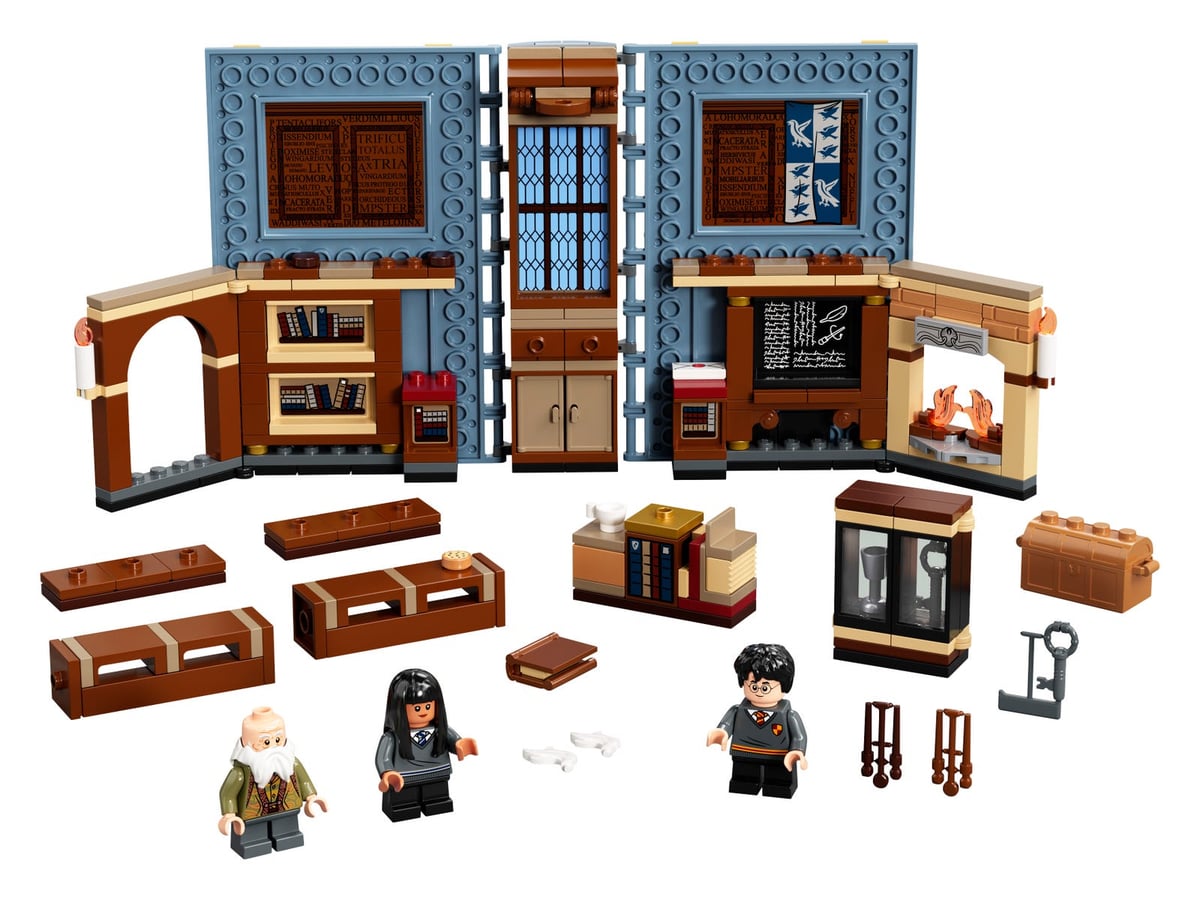 Harry Potter: Hogwarts Moment Charms Class