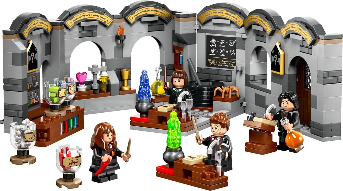Harry Potter: Hogwarts Castle: Potions Class