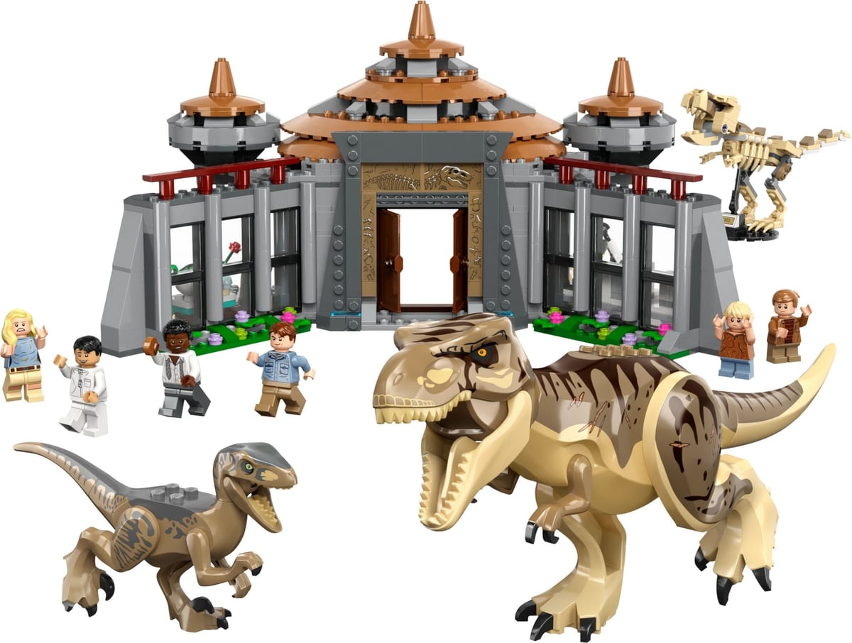 Jurassic World: Visitor Center: T. rex & Raptor Attack