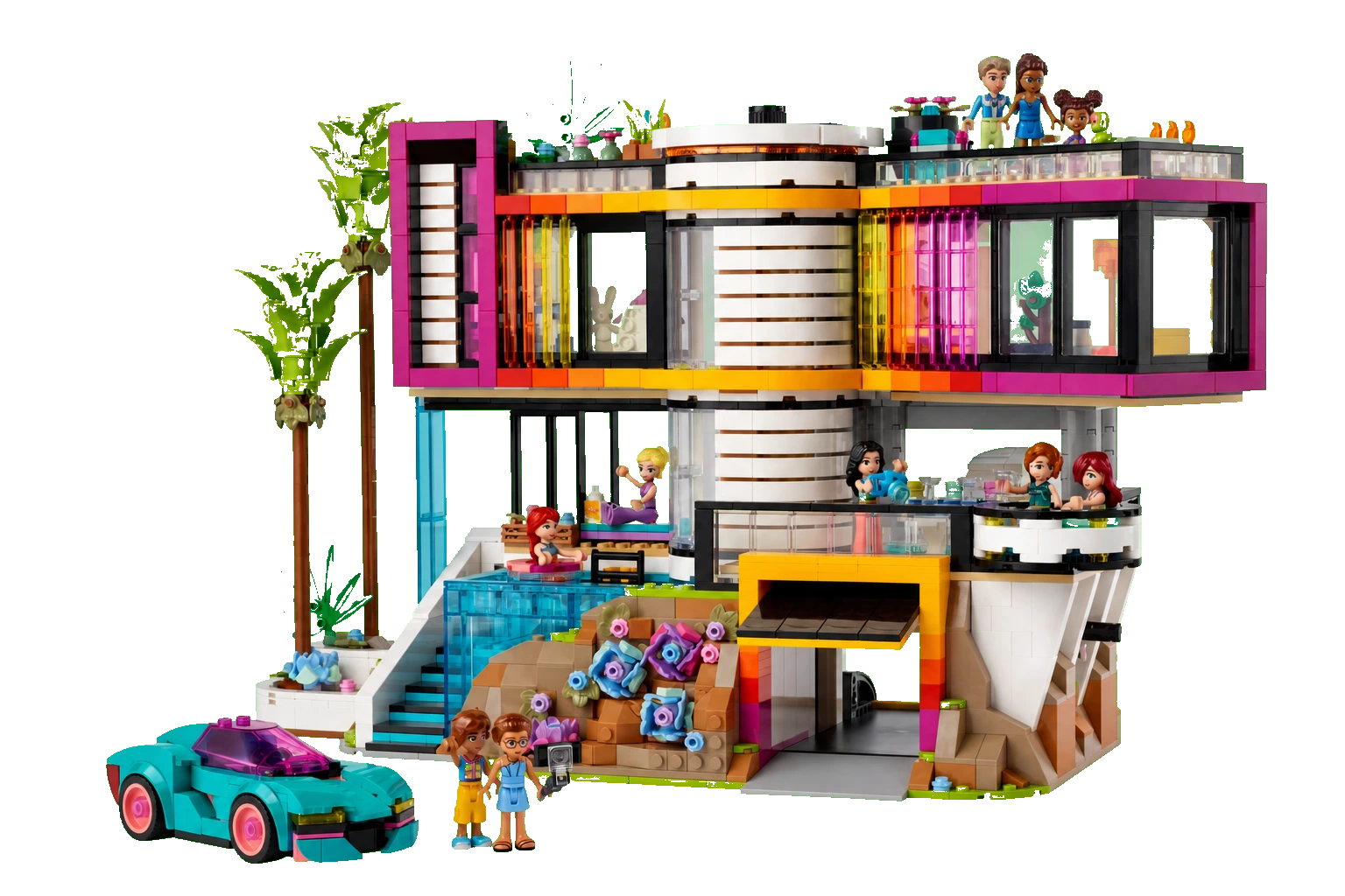 Friends: Andrea’s Modern Mansion
